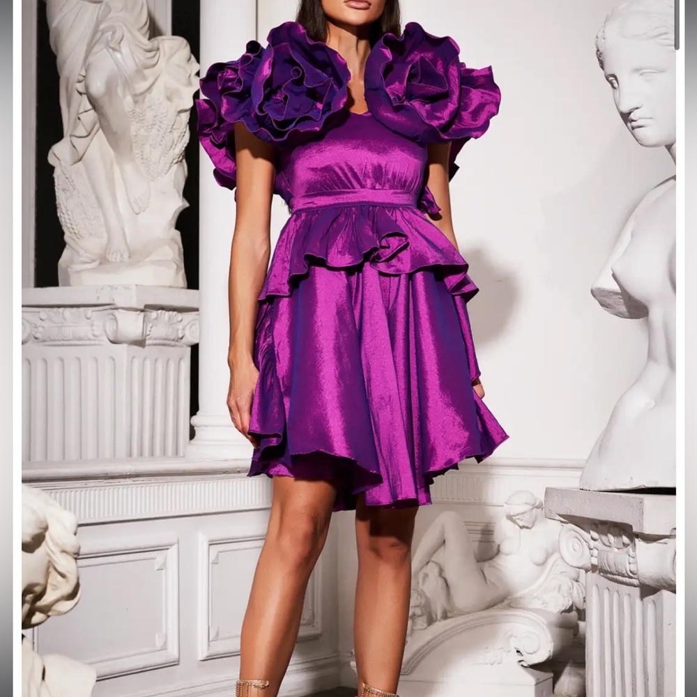 PURPLE DRESS